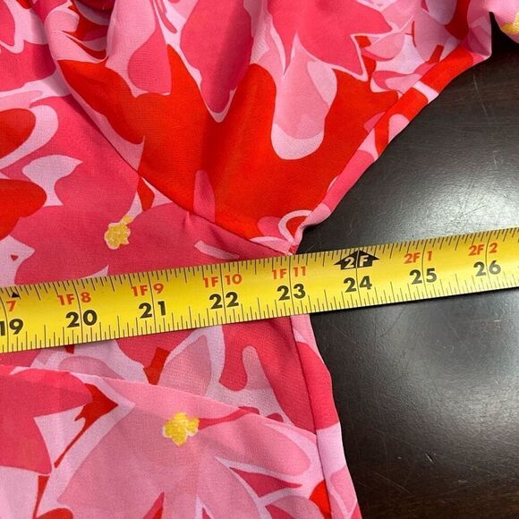 Belle By Kim Gravel Red Pink Abstract Floral Printed V-Neck Blouse Women's Large - Picture 10 of 14